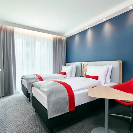 Holiday Inn Express - Berlin - Alexanderplatz By Ihg-3